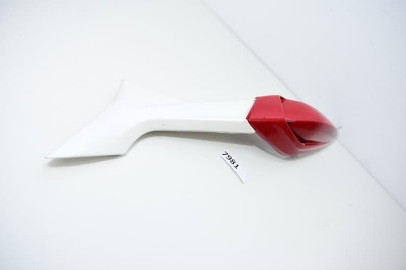 MV Agusta Brutale 675 800 2012 2015 Carenă șa dreapta