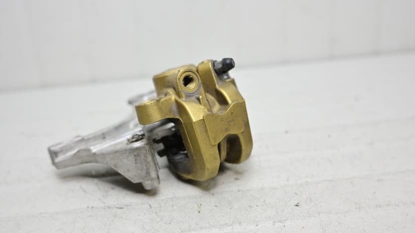 Etrier Frana Spate Cu Suport Honda CBR1000RR SC57 2004 - 2007