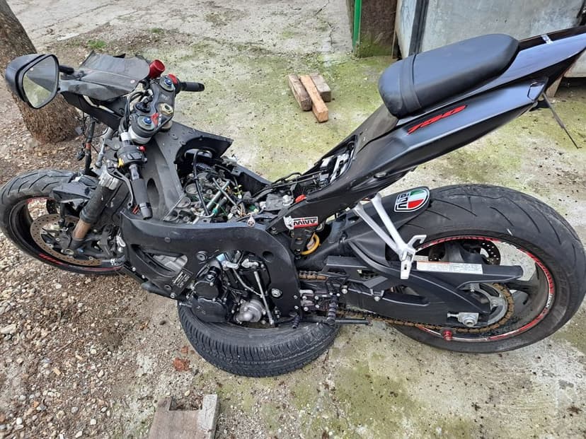 Piese suzuki gsxr k6/k7/750