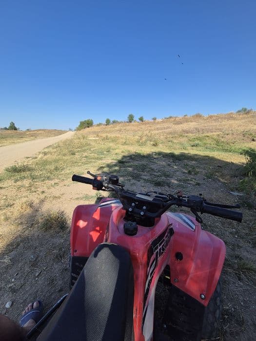 De vanzare atv 125cc