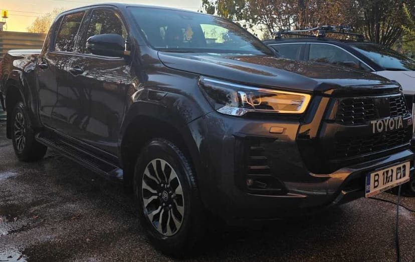 Toyota Hilux  2.8 D-4D  Double Cab GR Sport 4x4 (EURO 6) 2024
