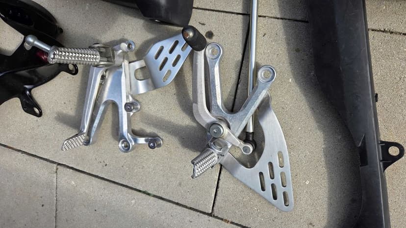 stop scarite parbriz Yamaha R6 2003 2005