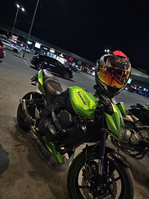 Kawasaki Z750 cu ABS, 2009, înmatriculat, evacuare IXIL, 37500km