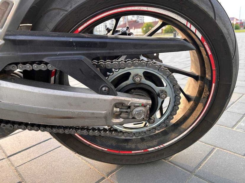 Honda CB650FA ABS - 2015, 82cp (Se poate limita legal pentru A2)