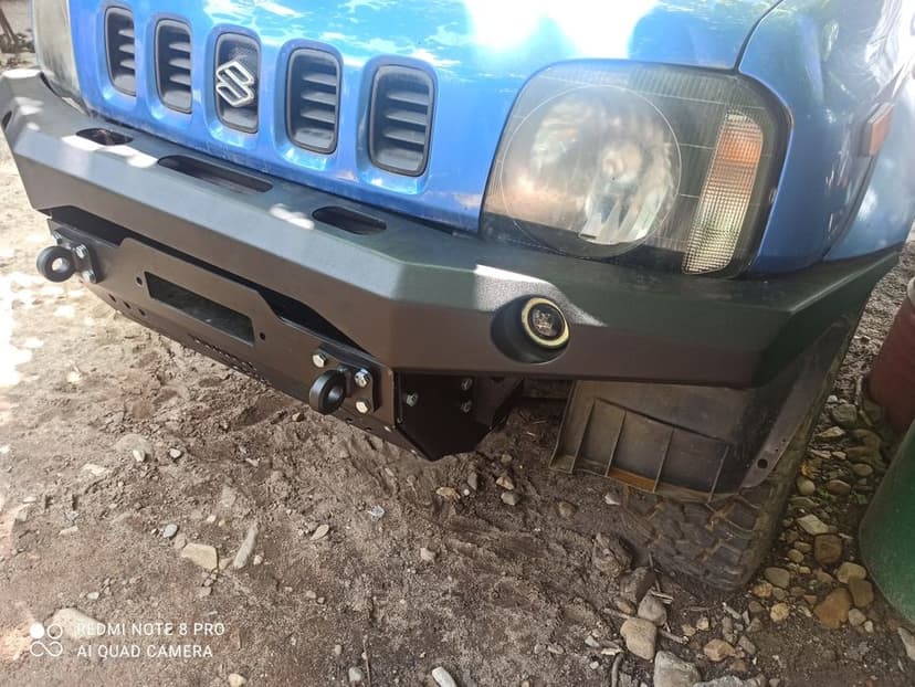 Bara metalică Suzuki Jimny