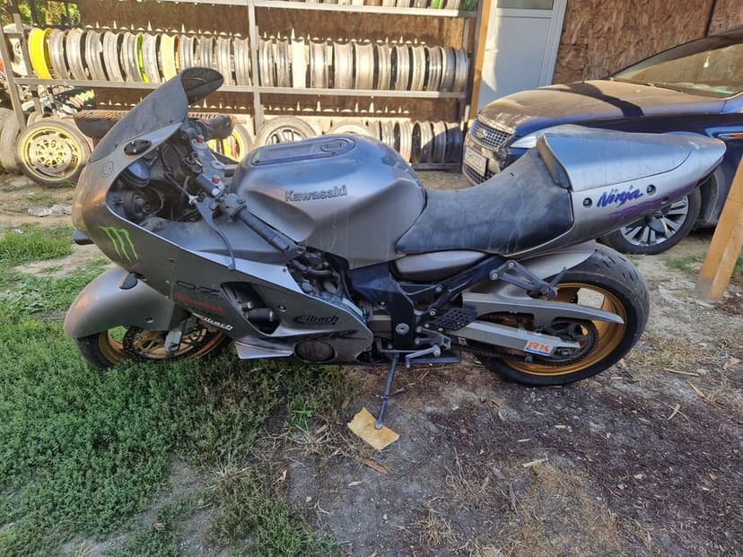 Vand Piese Kawasaki Ninja ZX-12R    2001