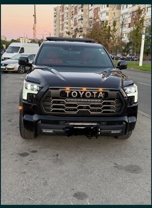 Preț negociabil Toyota Sequoia TRD Pro 2024