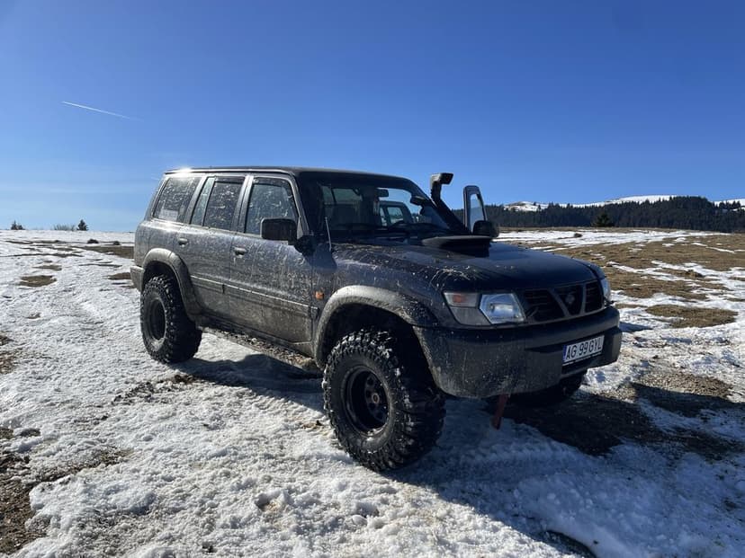 Nissan Patrol Y61 Camper