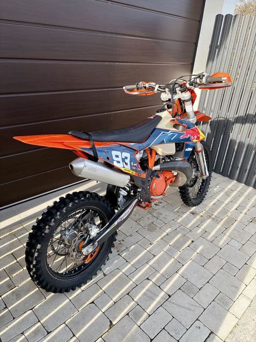 KTM EXC TPI 300 2023 – 145h – Înmatriculată