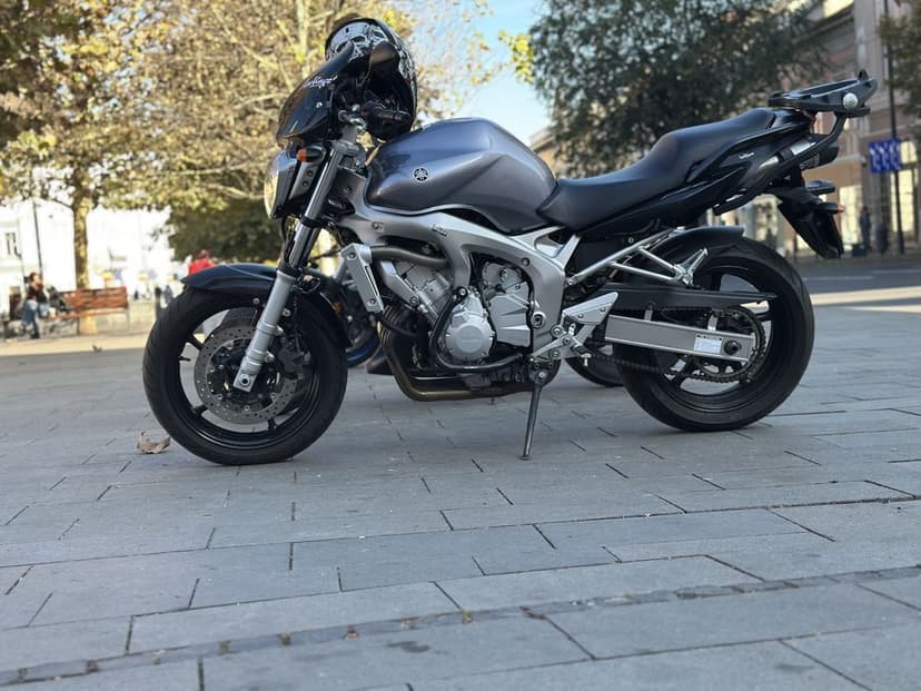 Vand Yamaha fz6 naked