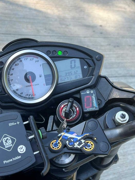 Kawasaki Z750 motocicleta personala