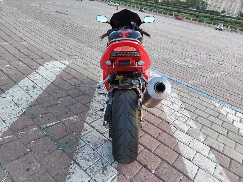 Honda cbr 954 RR fireblade SC50