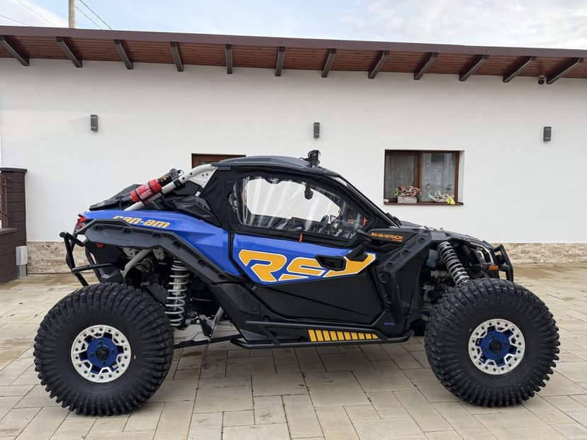 Can-am MAVERICK X3 XRS Turbo RR 200 cp,an 2023 Accesorizat FULL