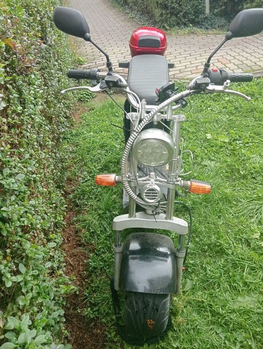 Vând scuter electric  city coco