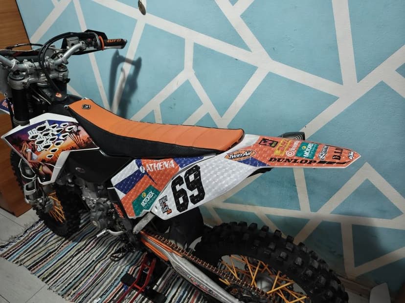 Vând Ktm sx-f 450 2010