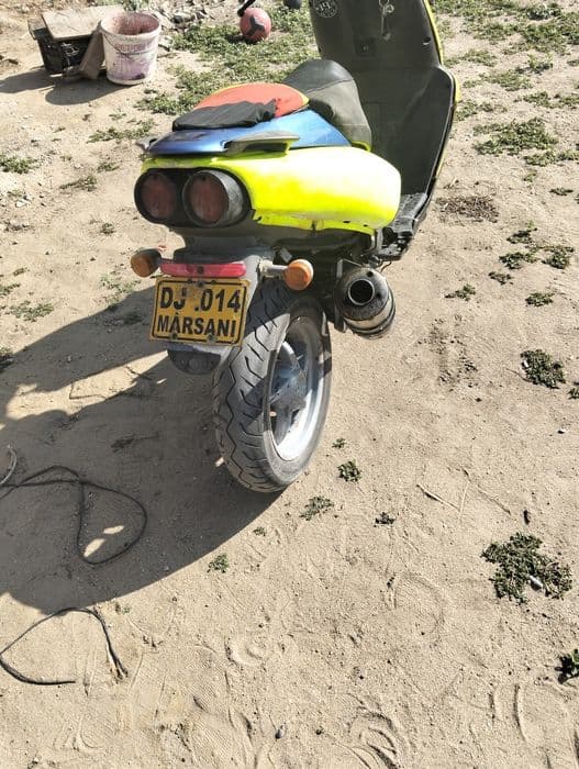 Scuter Aprilia SR 50