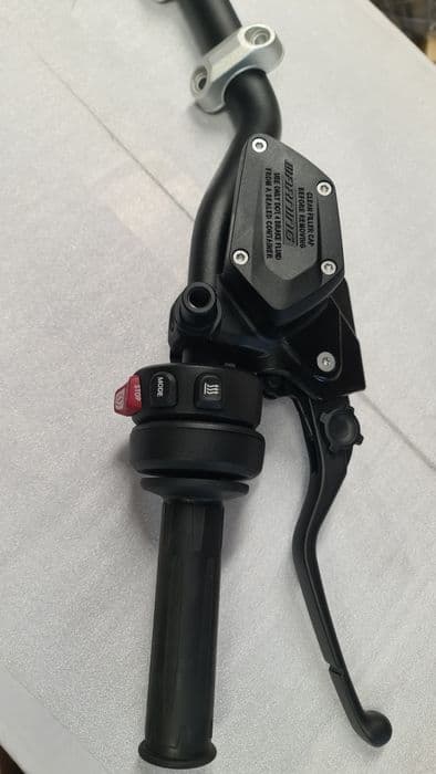 BMW R1250GS R1200GS S1000XR S1000R F900XR alarma   topcase TFT modul a