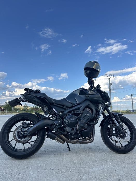 Yamaha MT09 full black