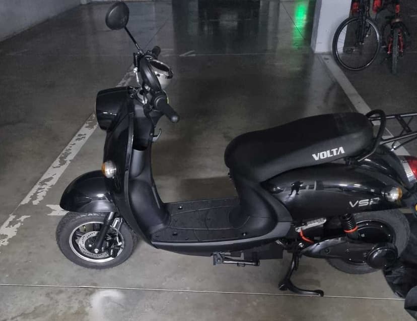 Scuter electric Voltarom S2 NOU, autonomie 60km (nu necesita permis)