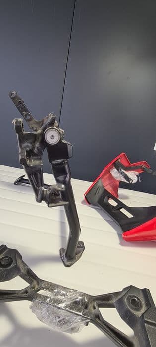 Evacuare sport completa Dominator BMW F900R cric central bugspoiler