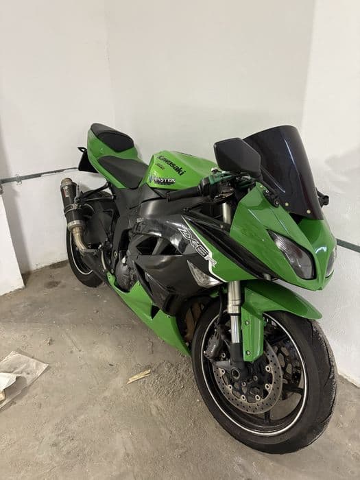 Vand Kawasaki zx6r 2009