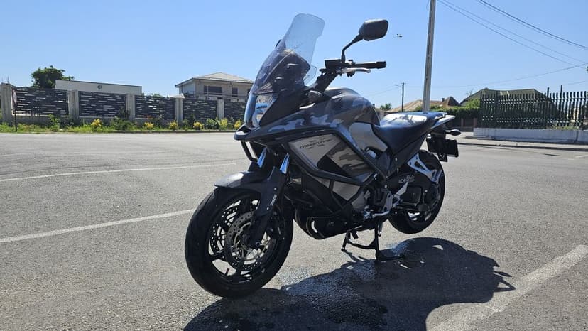 Honda VFR 800x crossrunner