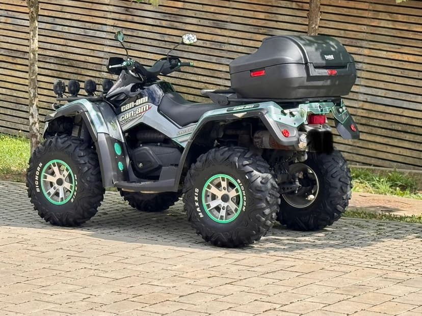 Can am outlander 800 MAX LTD