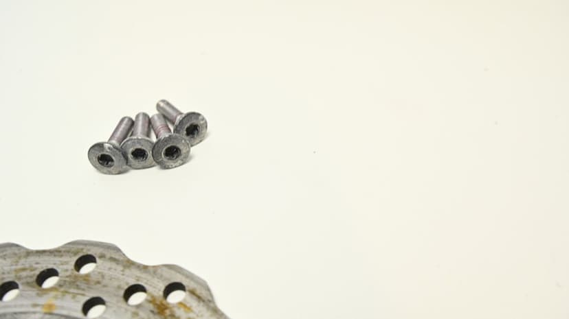 Disc Frana Spate Cu Suruburi Kawasaki Z650 /  Ninja 650 2017 - 2025