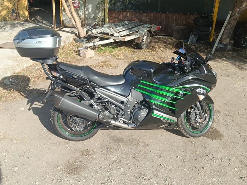 Kawasaki zzr 1400 (zx14) special edition