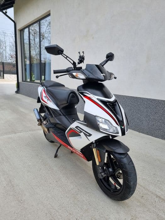 Vand Scuter Aprilia SR50