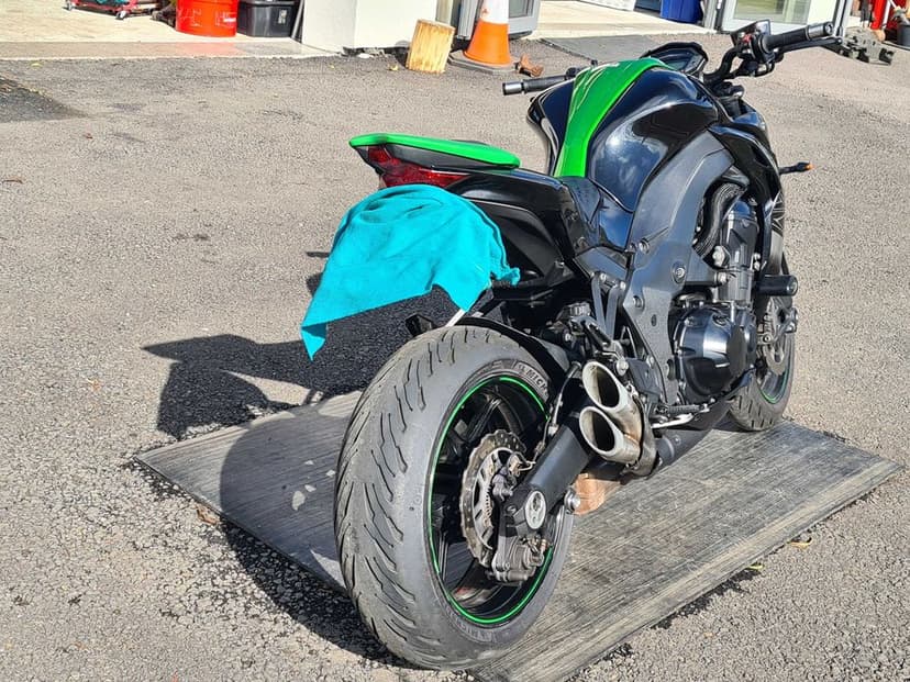 Kawasaki z1000 r 2017 ABS 9000 e