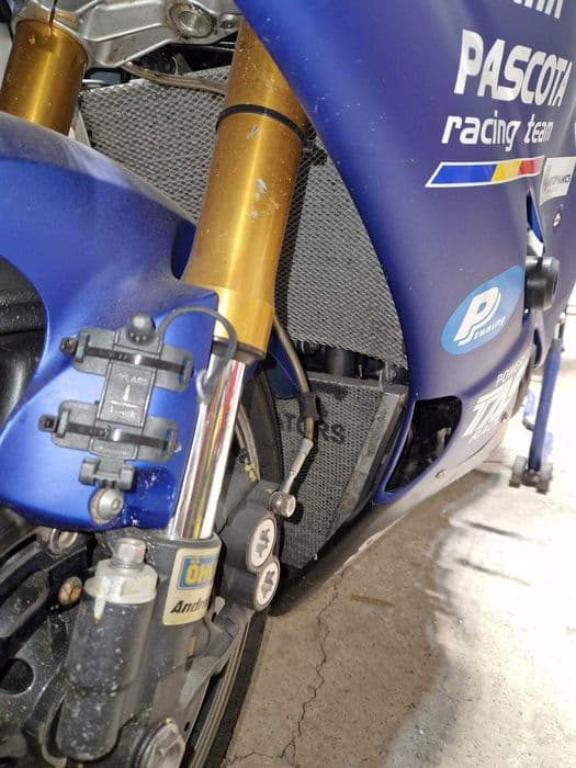 Yamaha R6 full race • Pregătită pistă circuit