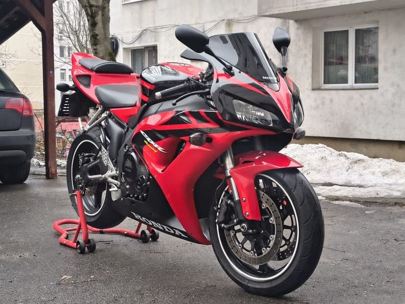 Honda CBR 1000 rr SC57 Fireblade impecabil