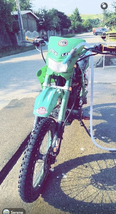 vând enduro 150cc, perfect funcțional, se poate vedea in SV Fălticeni