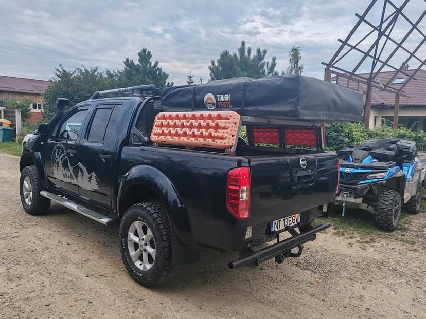 NISSAN NAVARA D40, 2.5 dci / 165.000 km