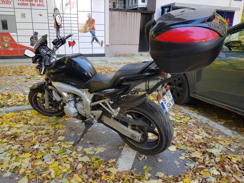 Motocicleta Yamaha fz6 2004