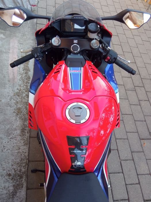 Honda Cbr 1000 RR-R Fireblade 8000 km