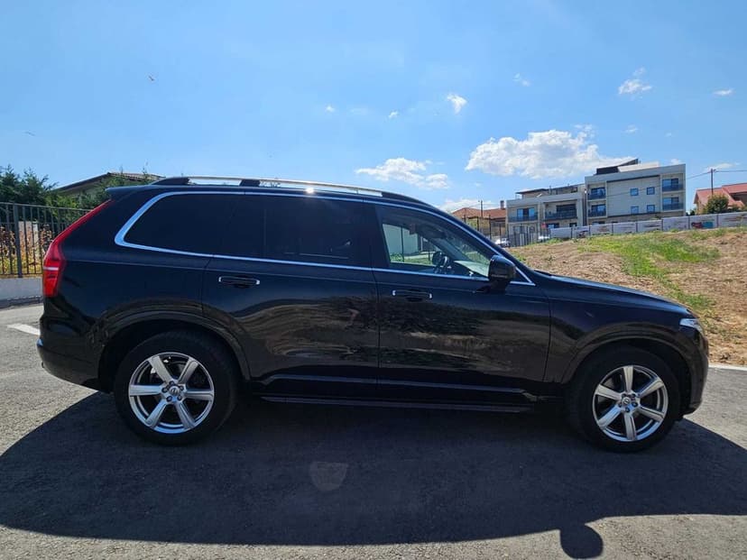 Volvo XC 90 VOLVO XC90 2.0 225CP AWD 7 locuri