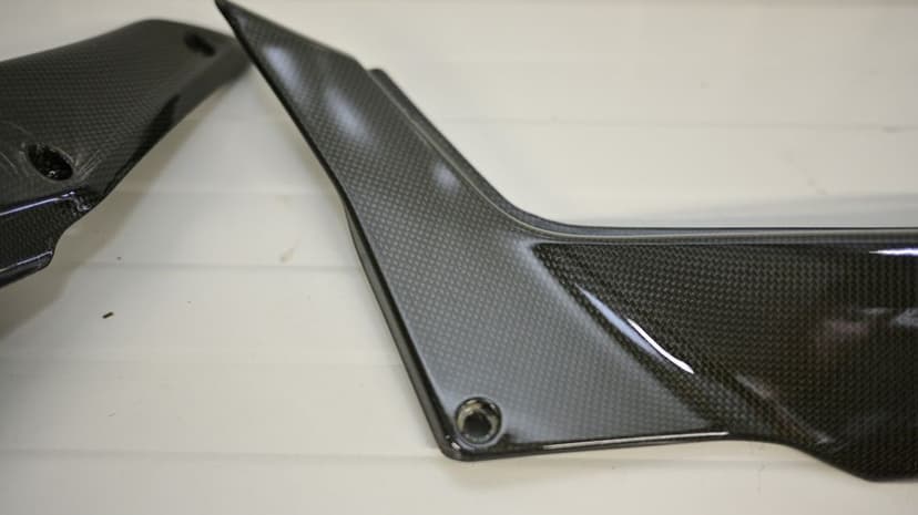 Codita carbon stanga dreapta performance Ducati Multistrada 1200