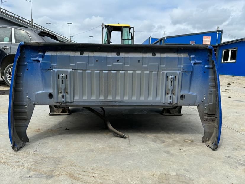 Bena Nissan Navara D23 2015-2024