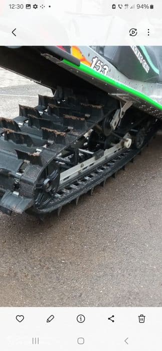 Vând snowmobil artic cat M7