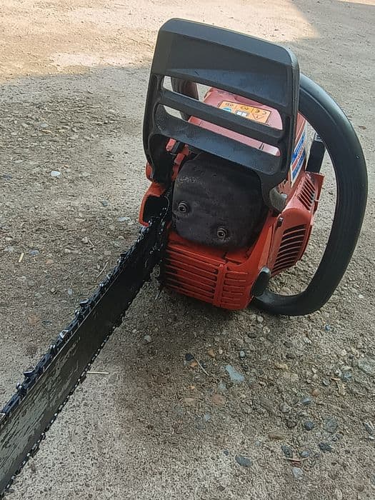 Vând sau schimb Husqvarna 340 Air injection