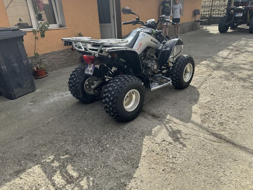 Vand atv kimco,motor 250