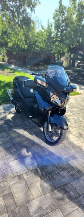 Suzuki Burgman 650 EXECUTIVE