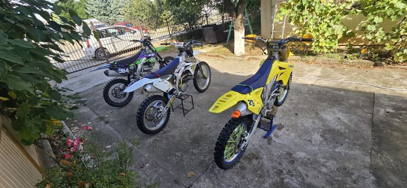 Kawasaki kx250f Suzuki rmz 250 450