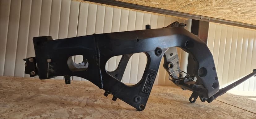 Rezervor sasiu bascula piese Suzuki GSXR 600 k6 k7 2006 scaun sa