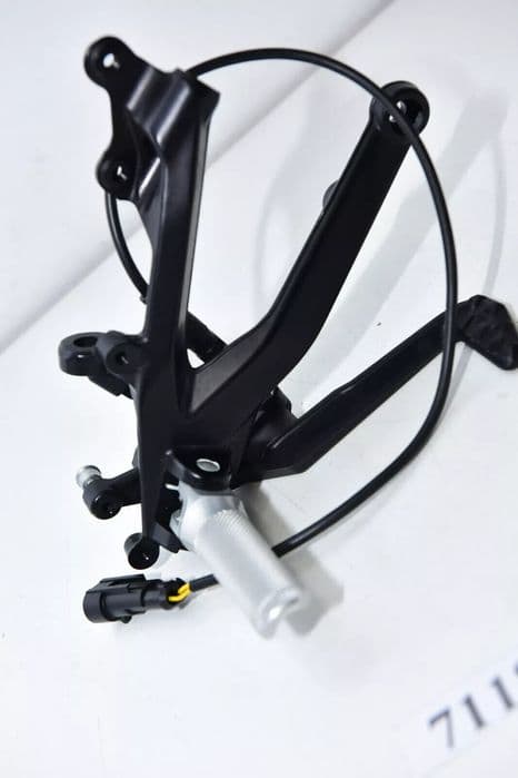 Suport scarita pilot  pedală dreapta frână Ducati Panigale V4 V4S