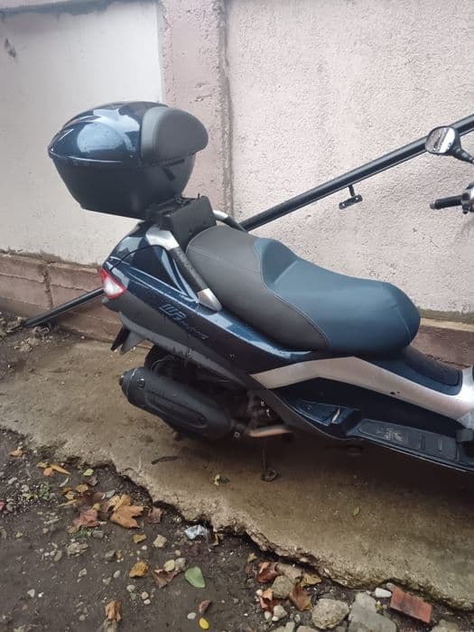 Vând Piaggio mp3 "fără negociere sau schimb cu auto