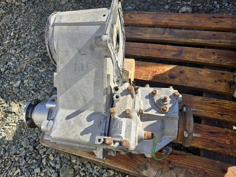 Piese Dezmembrari  Cutie de transfer Land Rover Discovery 2  TD5