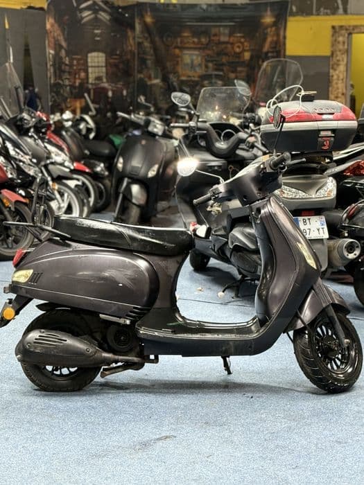 Vespa AGM 45km/h 49cc